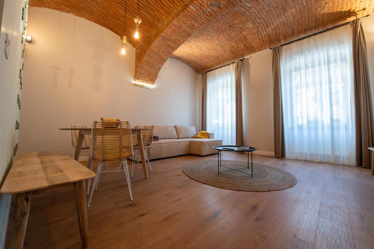 Apollo Brasovul Istoric Apartment ภายนอก รูปภาพ