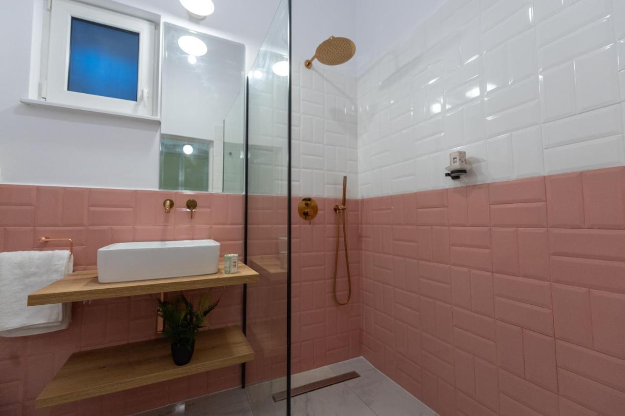 Apollo Brasovul Istoric Apartment ภายนอก รูปภาพ